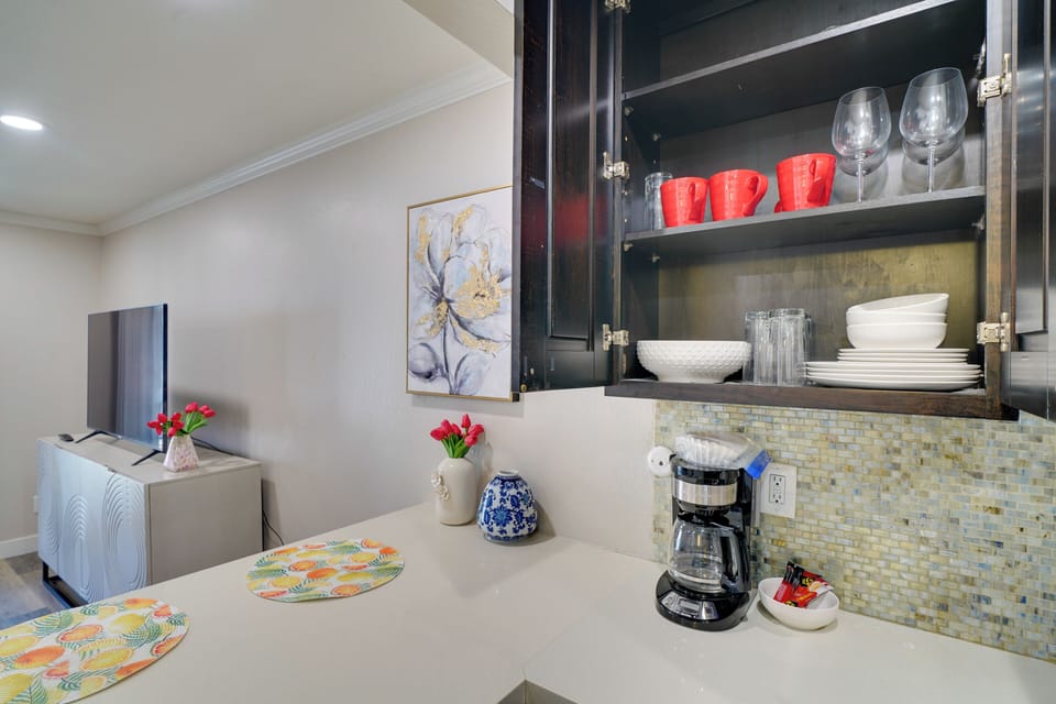 Apartment (1 Bedroom) | Interior