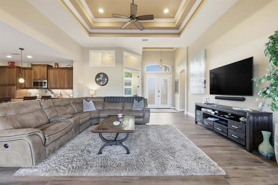 House, 3 Bedrooms | Living area | Smart TV