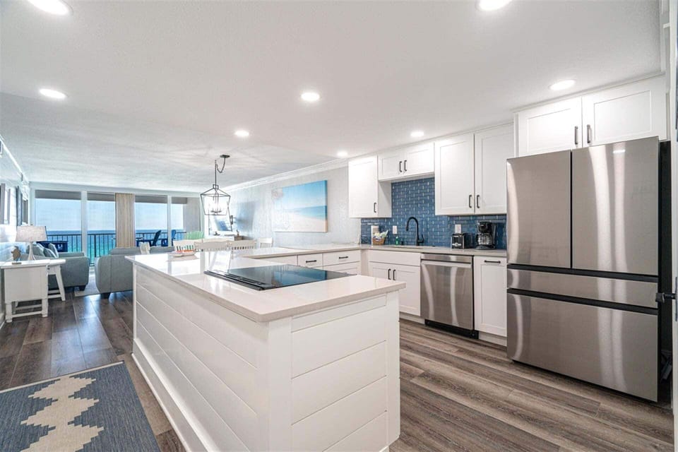 Condo, 2 Bedrooms | Private kitchen | Coffee/tea maker, fridge, oven, toaster