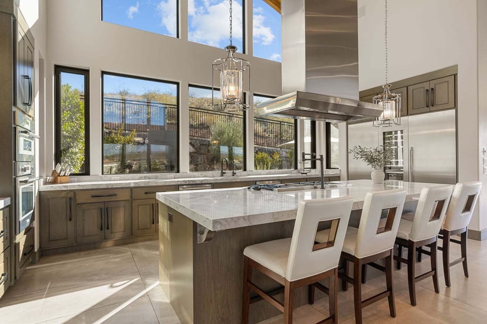 House, 5 Bedrooms | Private kitchen | Coffee/tea maker, fridge, oven, toaster