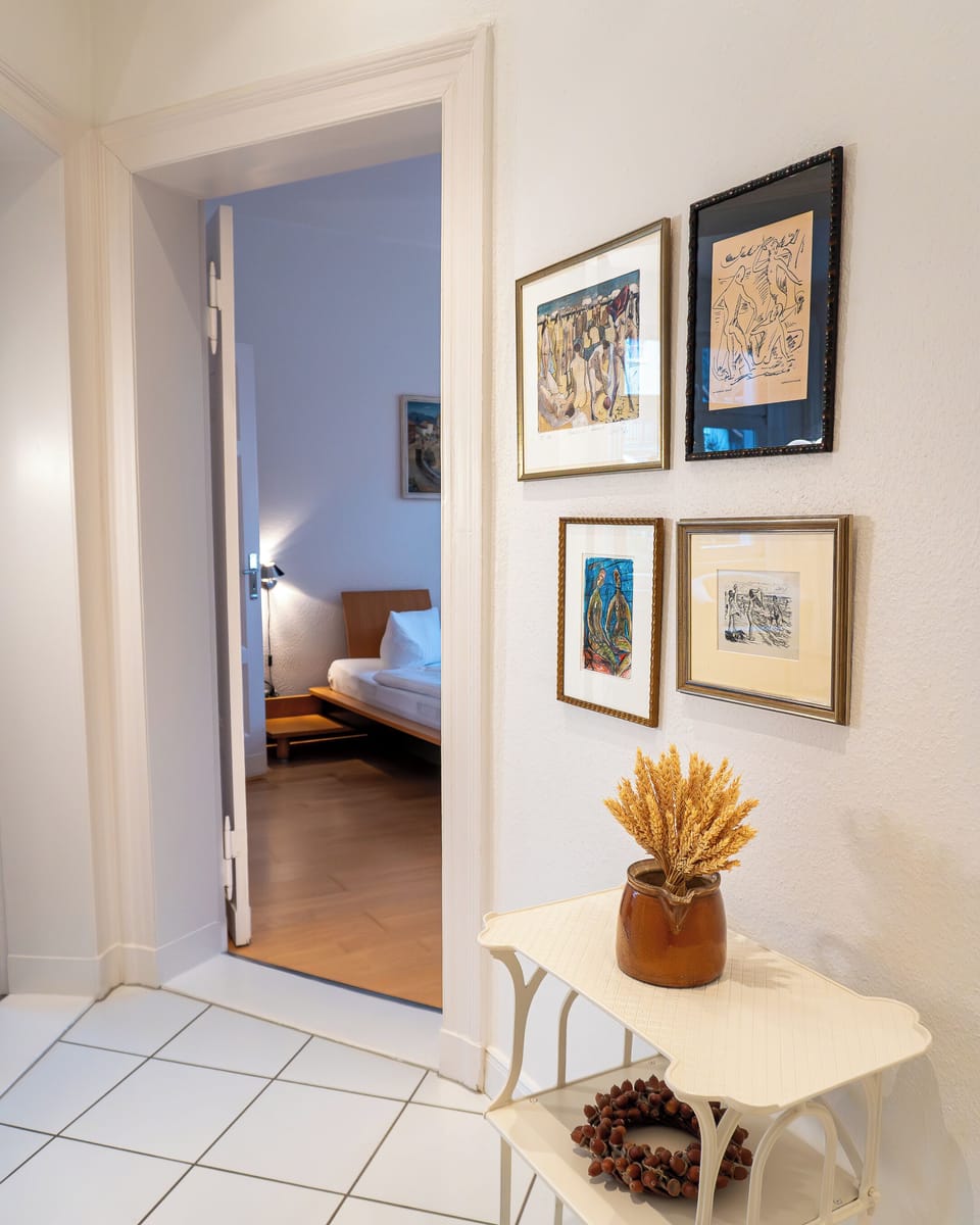 Deluxe Apartment, Garden View | Interior