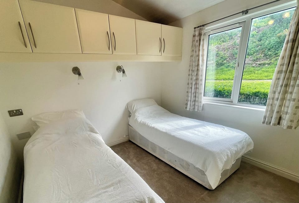 Cottage | 3 bedrooms, individually decorated, individually furnished, free WiFi