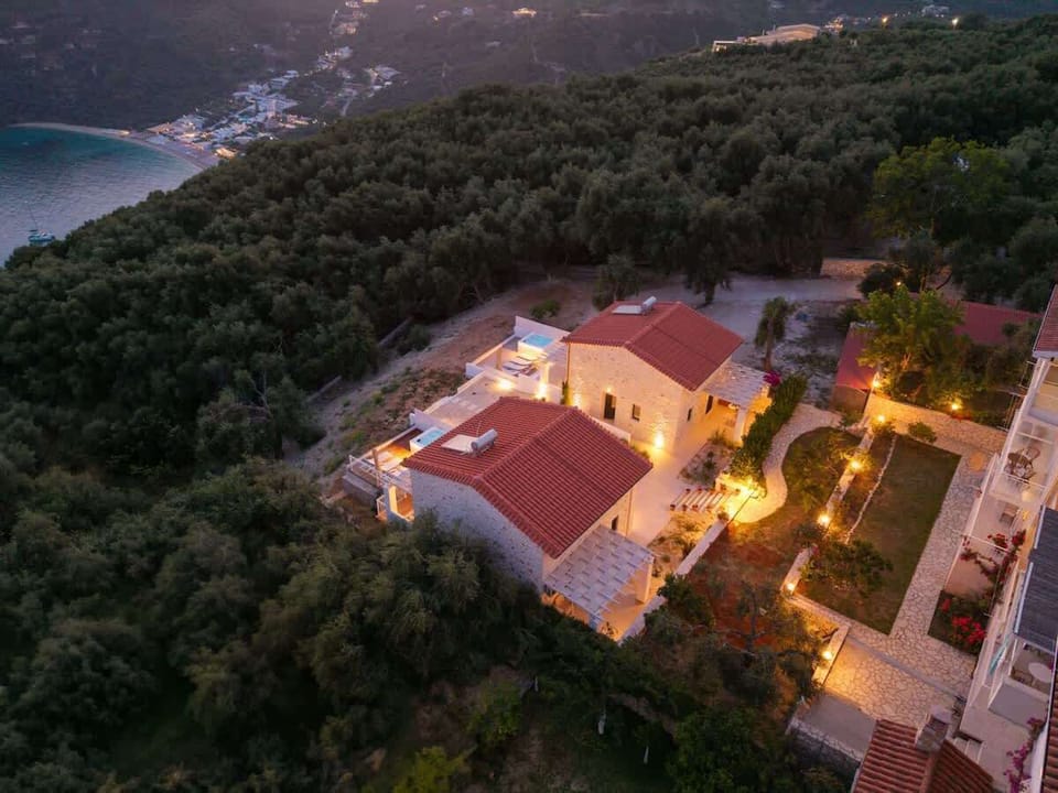 DJI_20250604212315_0124_D