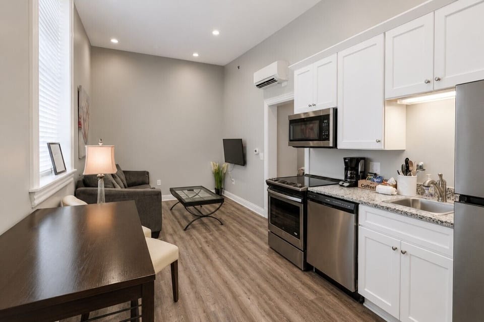 Shelby Unit A -Kitchen