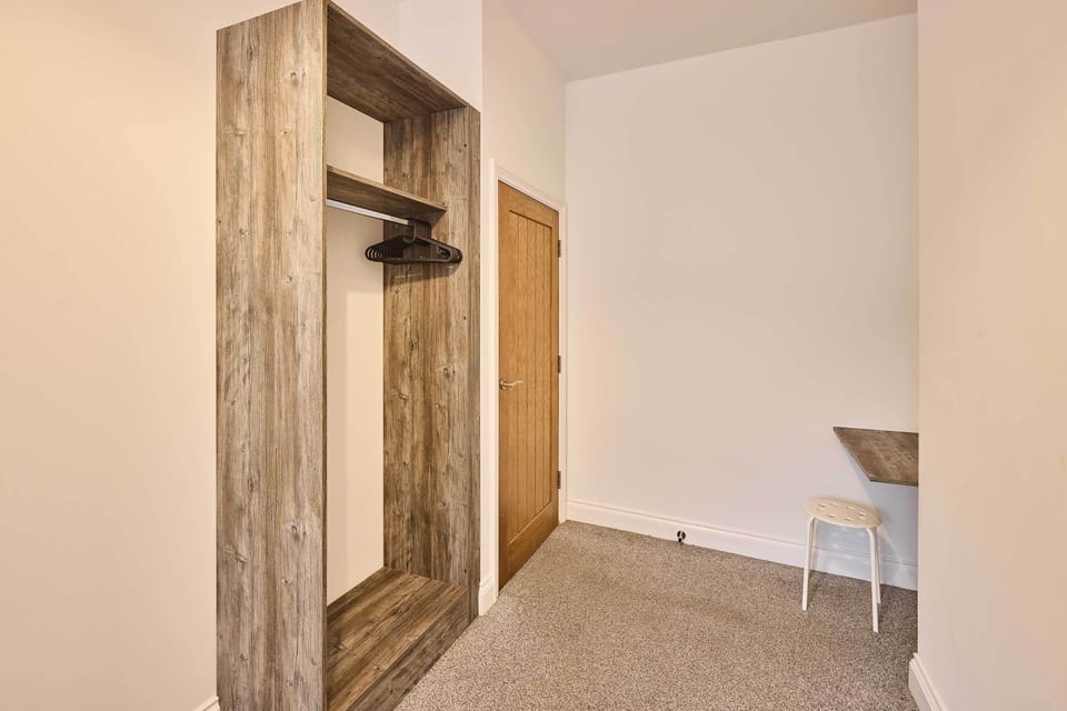 Showtime Studio, Blackpool - Host & Stay