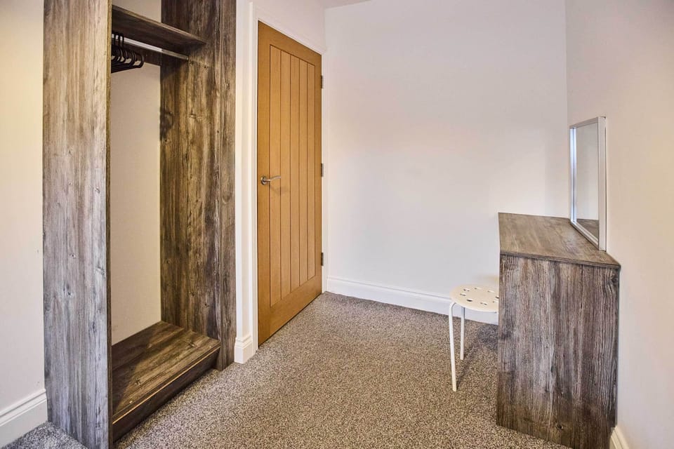Sandcastle Apartment, Blackpool - Host & Stay