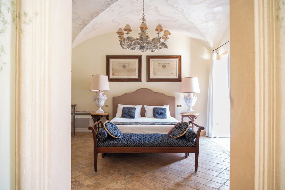Deluxe Suite, City View | Blackout drapes, iron/ironing board, free WiFi, bed sheets