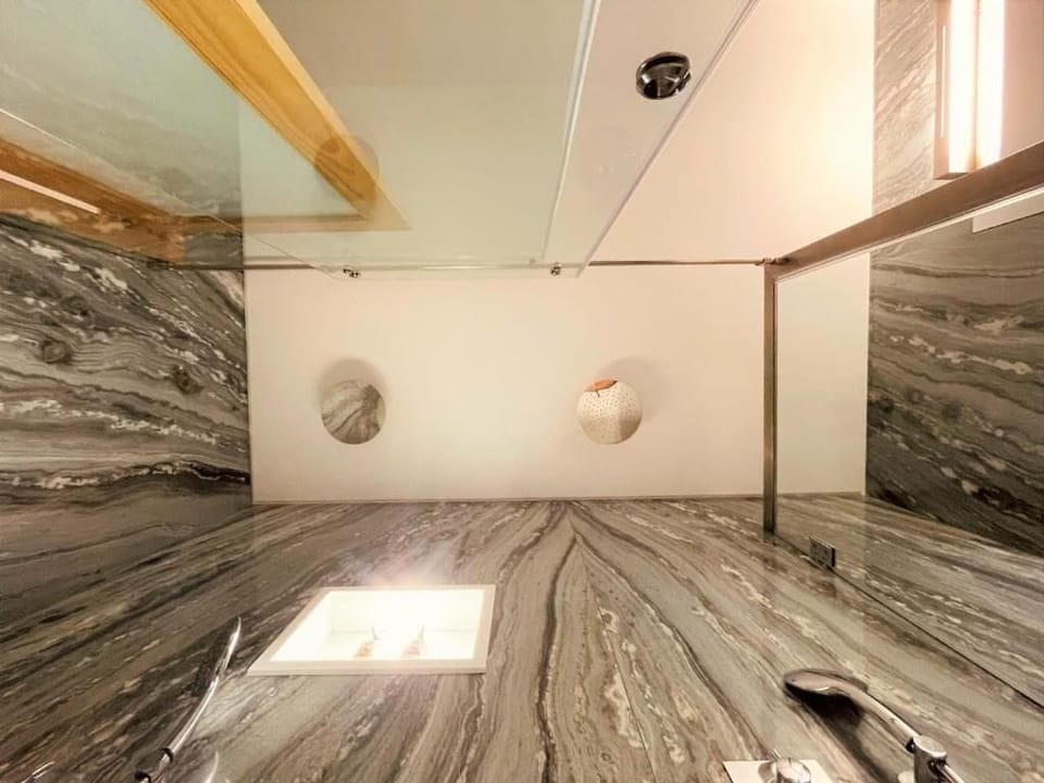 Superior Double or Twin Room, Balcony, Garden View | Bathroom | Bidet