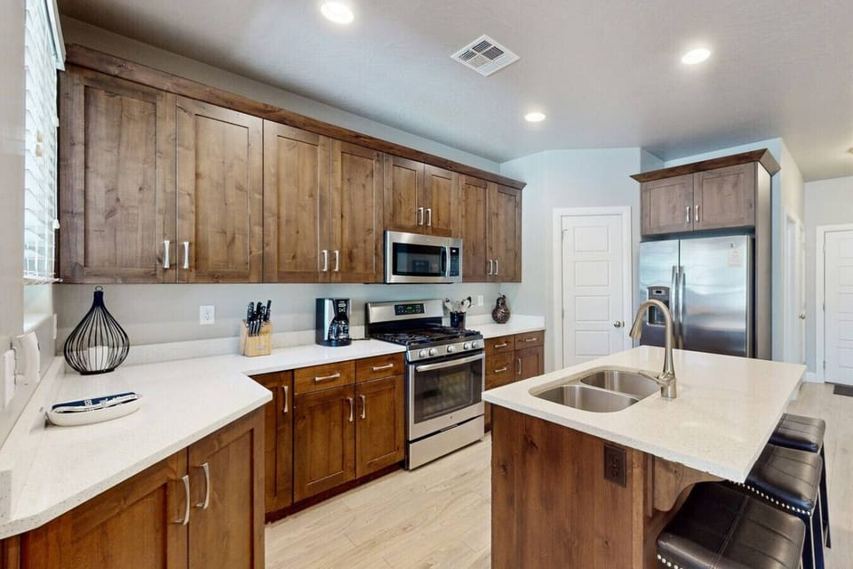Large Stocked Kitchen