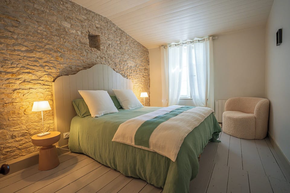 Standard Room | Free WiFi
