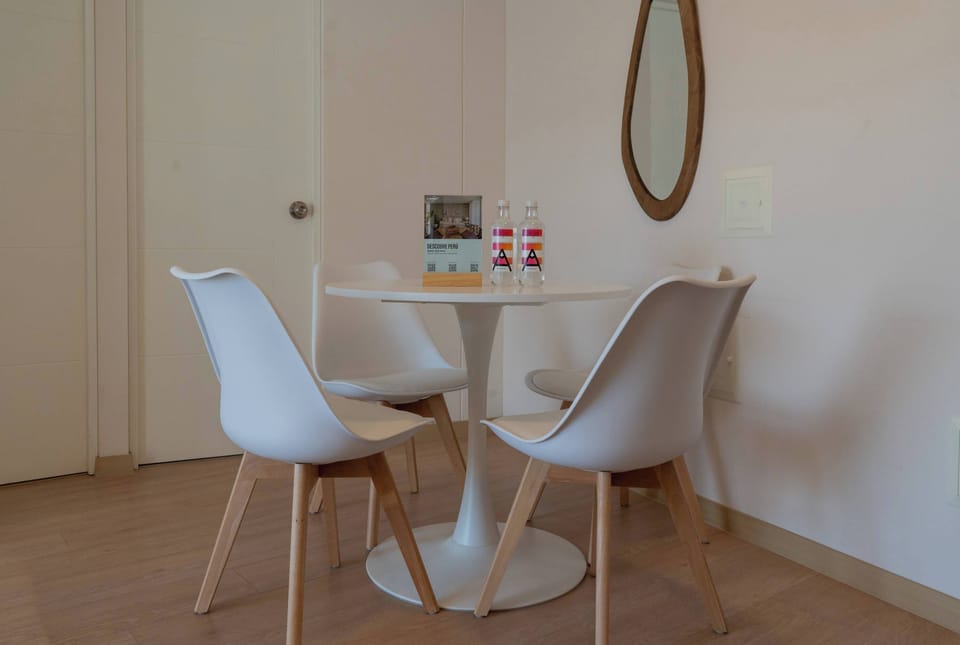 Cozy and functional dining room