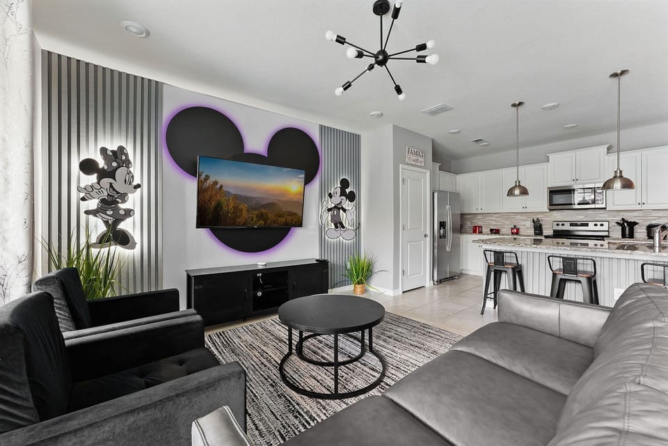 Communal lounge / TV room,Living Room
