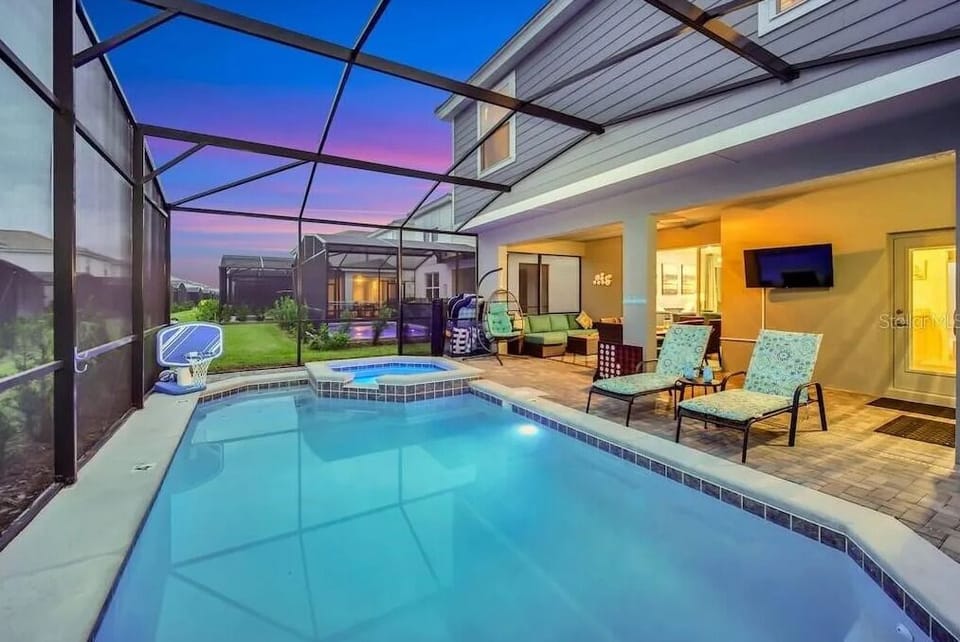 Private Pool