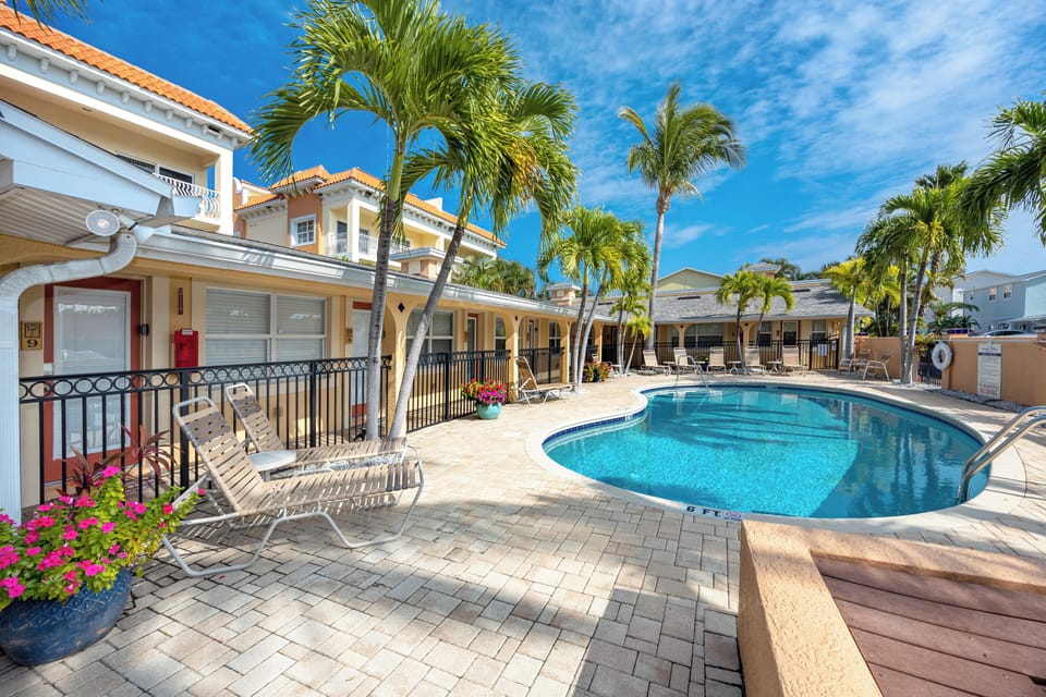 common area with pool