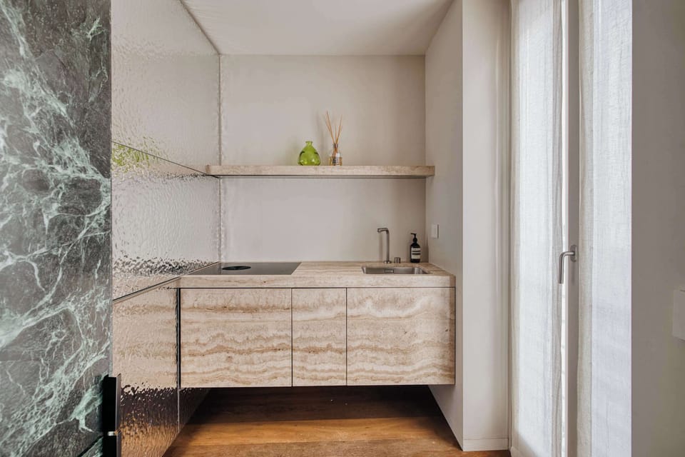 A warm and inviting kitchen, perfect for preparing your favorite meals and enjoying relaxed moments at home.