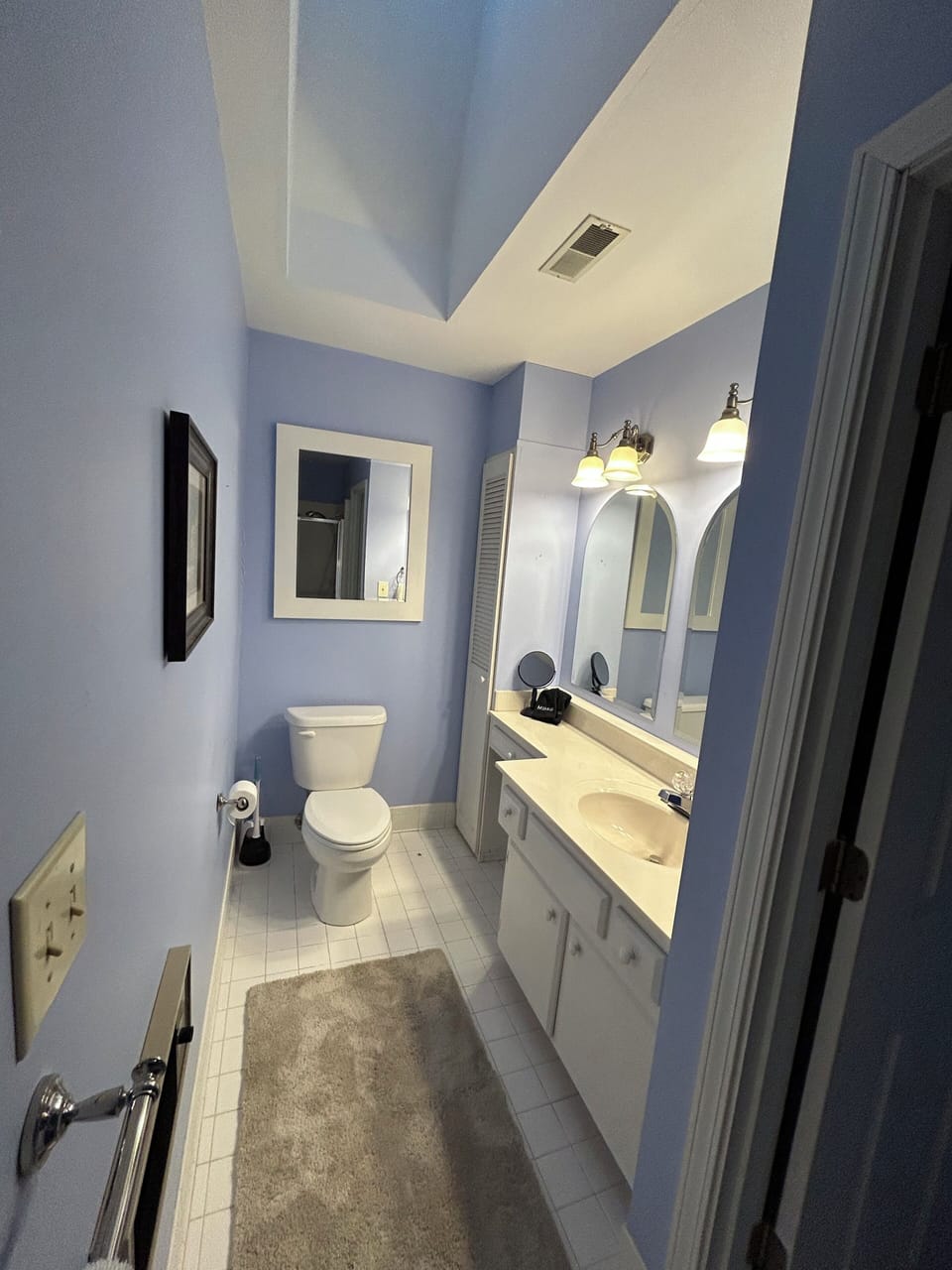  bathroom with shower upstairs