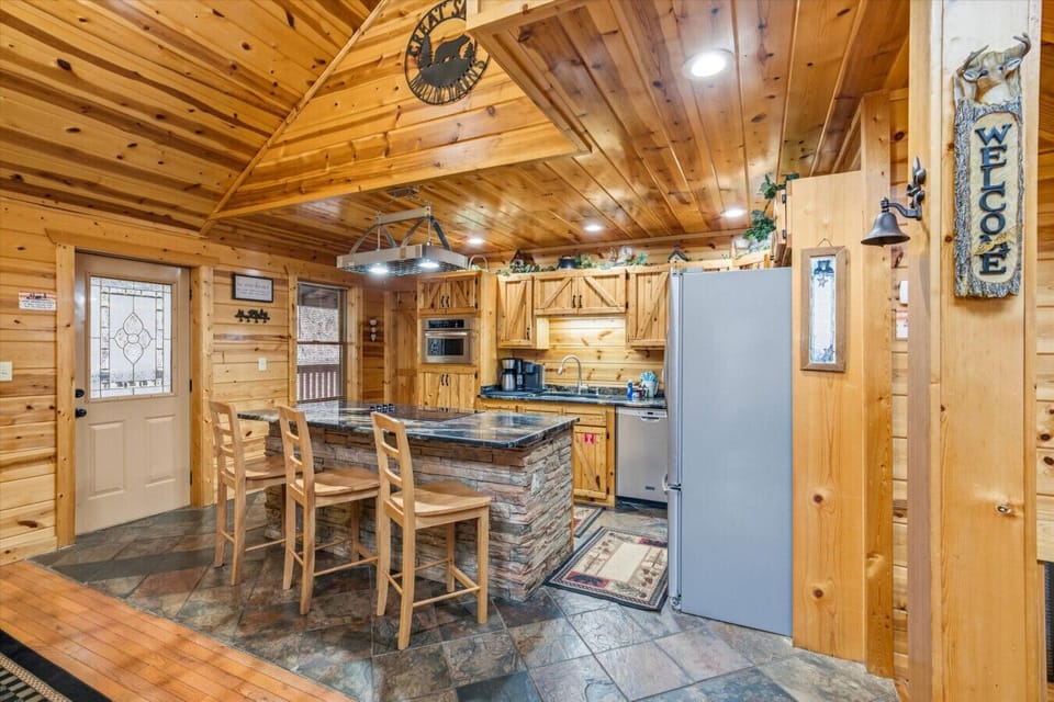 Kitchen | Granite Island | Open Concept Cabin