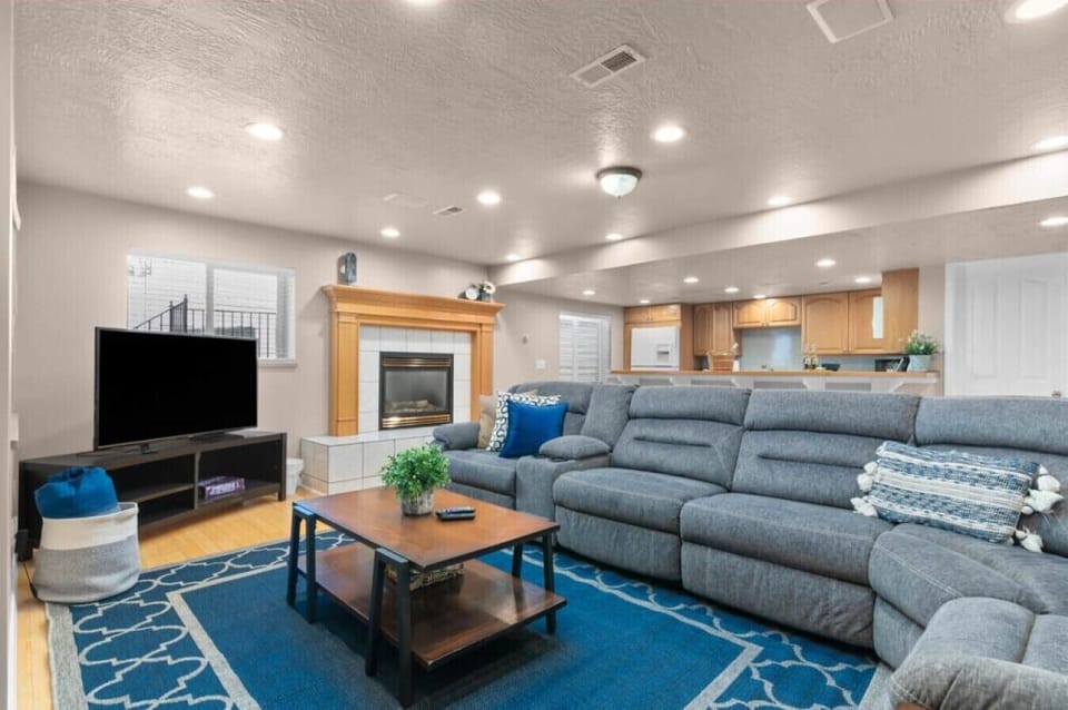 Living Room 2 | Sectional Sofa | Fireplace & Open Kitchen Access