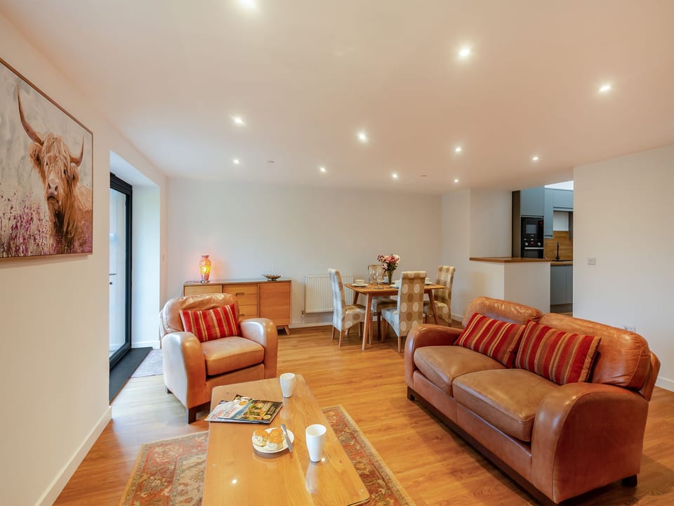 Living room/dining room | The Aran - Tyn Y Ffordd Cottages, Rhyd Uchaf Nr Bala