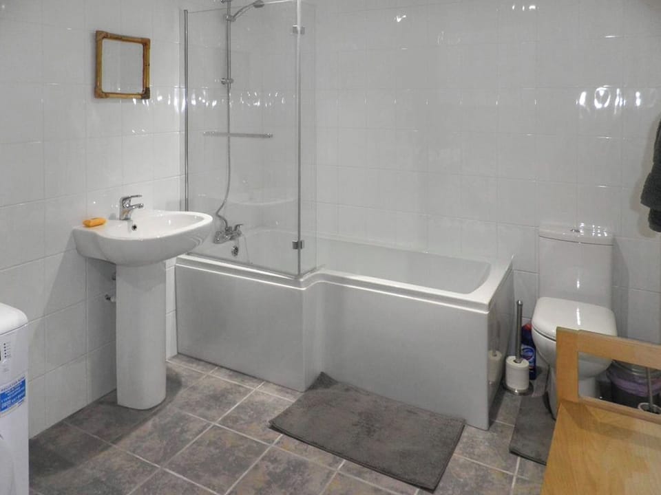 Bathroom | Barham Cottage, Parracombe
