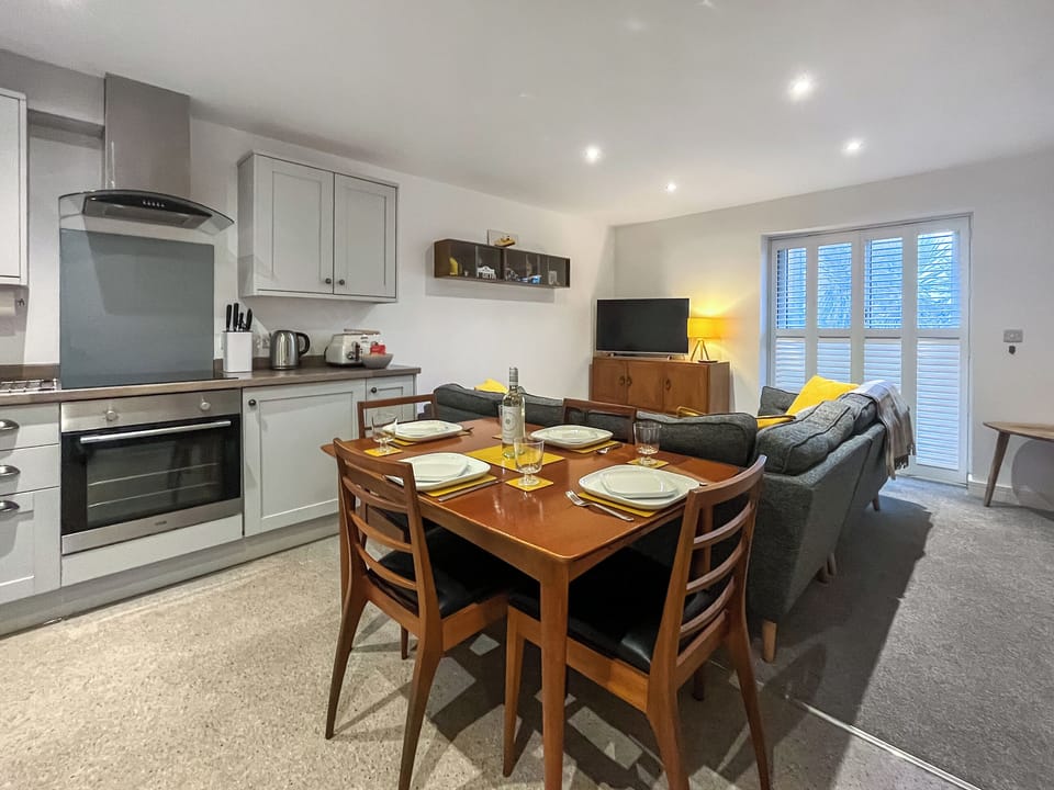 Kitchen/diner | Retro Retreat, Whitby