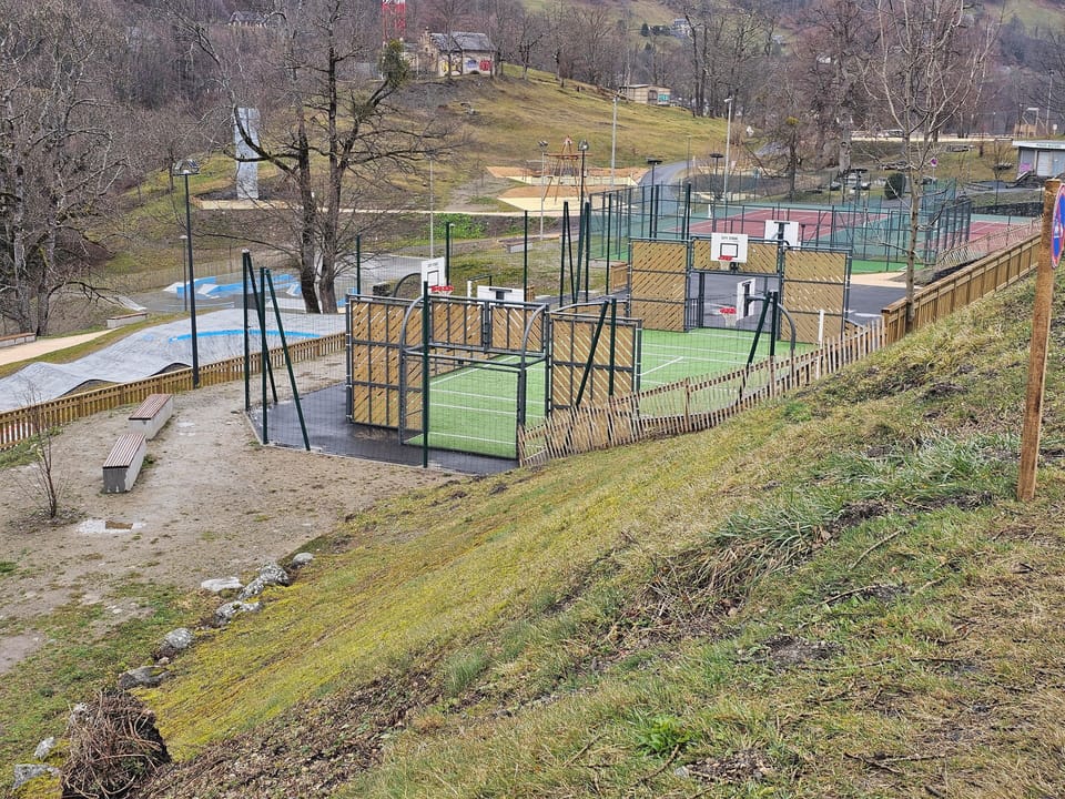 Sport court