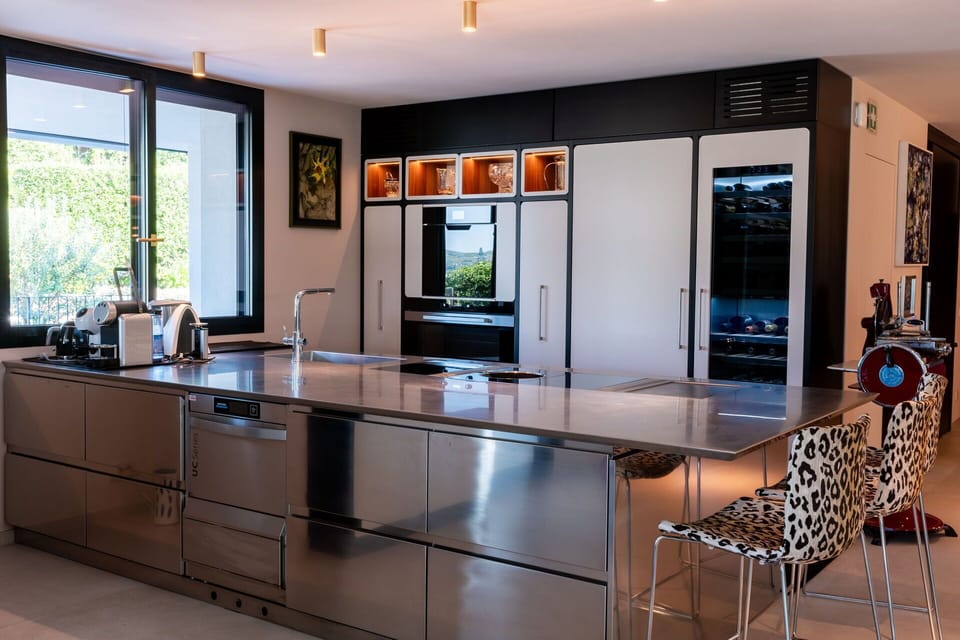 Autumn, Kitchen, Spring, Summer