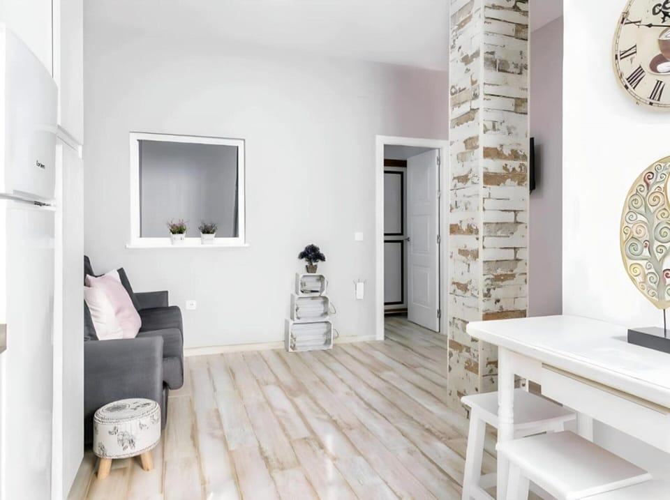 Apartment | Living area