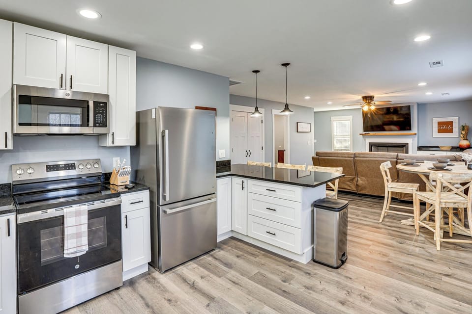 House (2 Bedrooms) | Interior