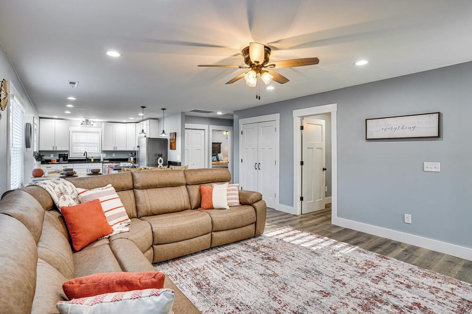 House (2 Bedrooms) | Interior