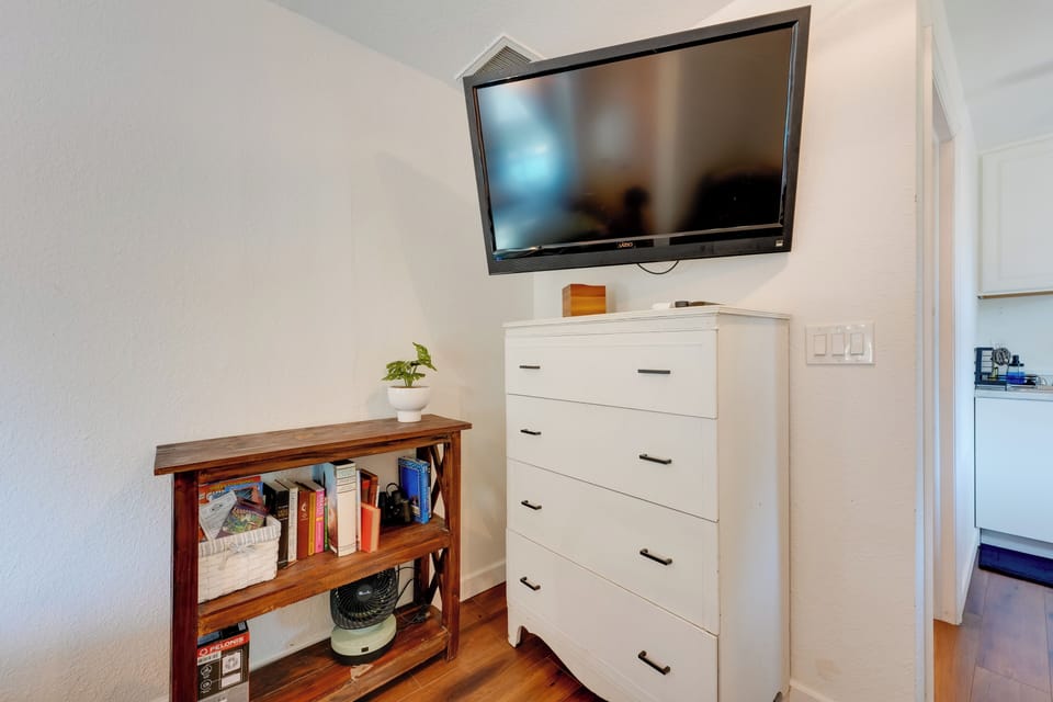 Apartment (0 Bedroom) | Interior