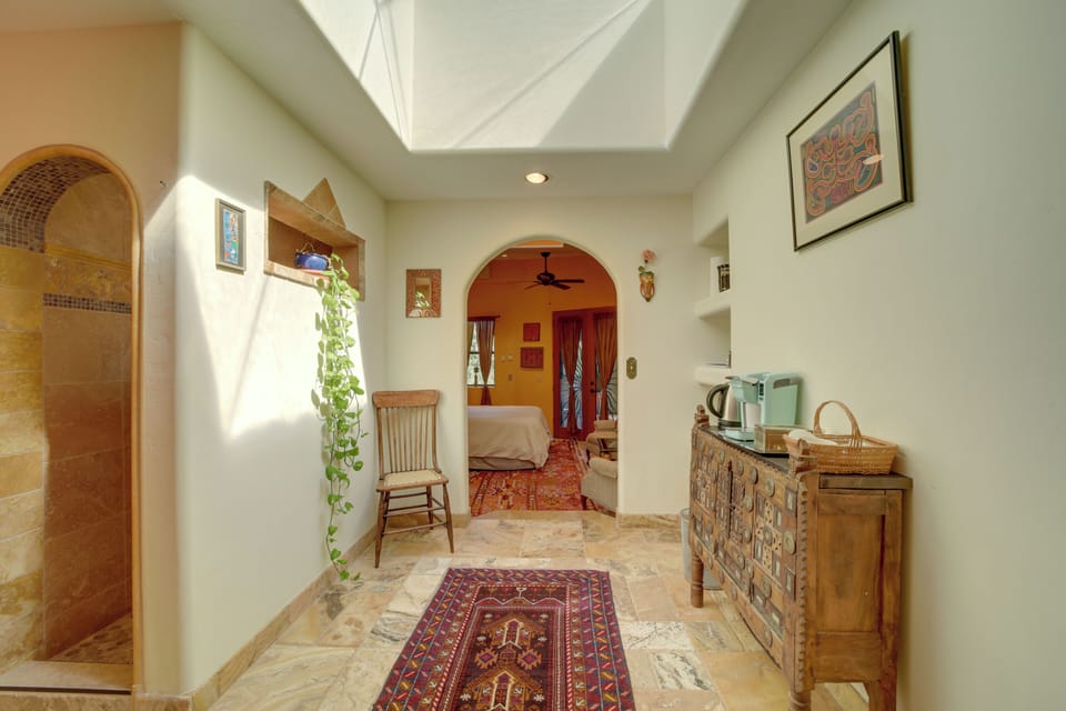 Apartment (0 Bedroom) | Interior