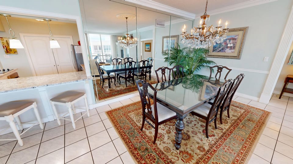 Condo, 3 Bedrooms | Dining