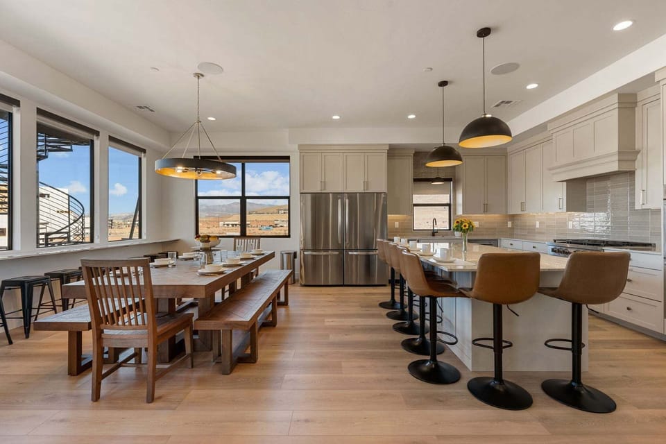 House, Multiple Bedrooms | Private kitchen | Fridge, oven, coffee/tea maker, toaster