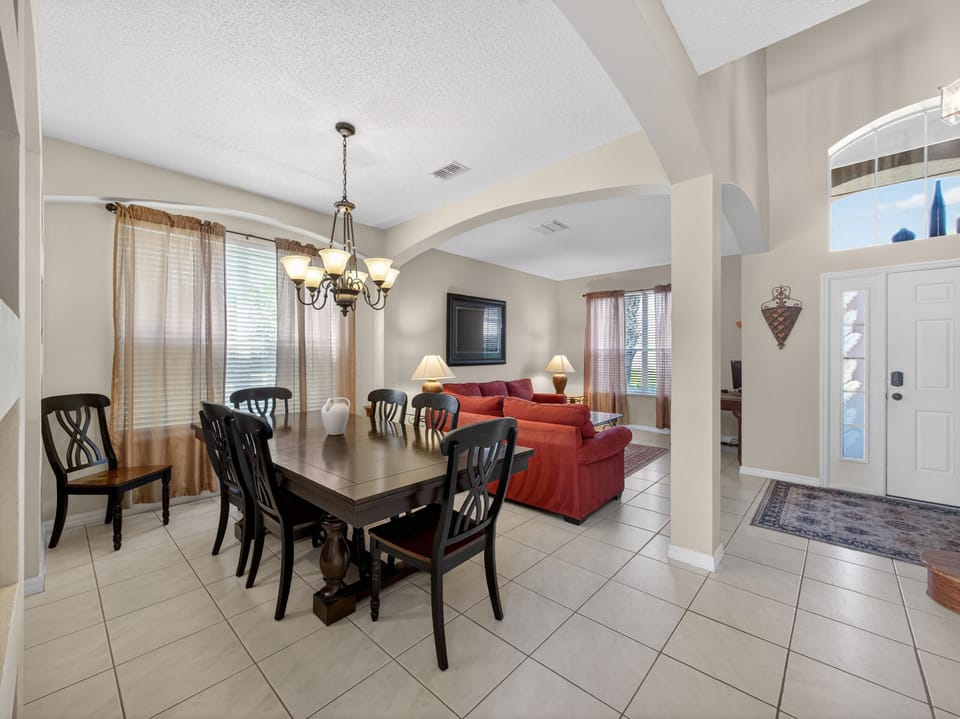 Dining Area Perfect for Family Dinners!