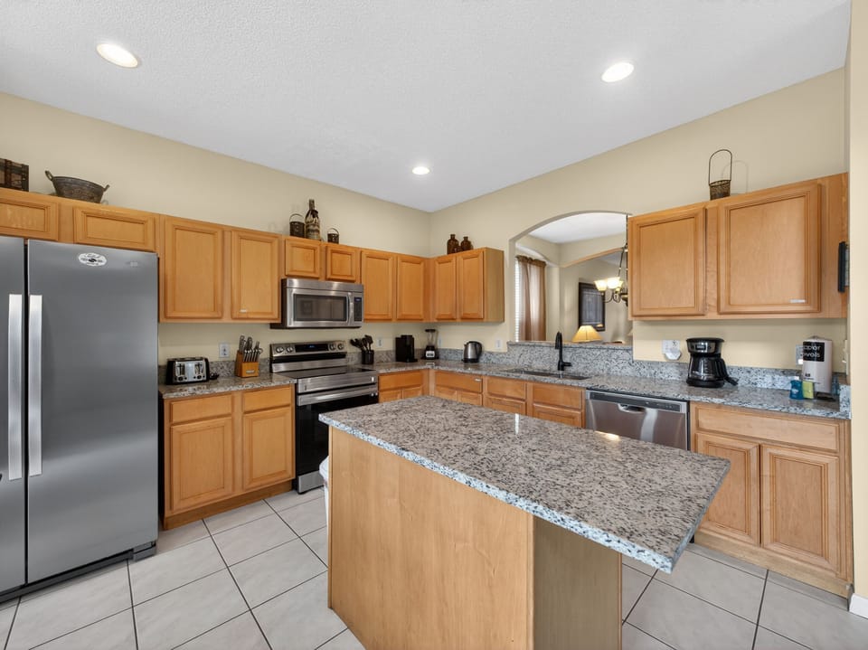 Full Size Kitchen with Coffee Maker, Dishwasher, Oven, Refrigerator and More!