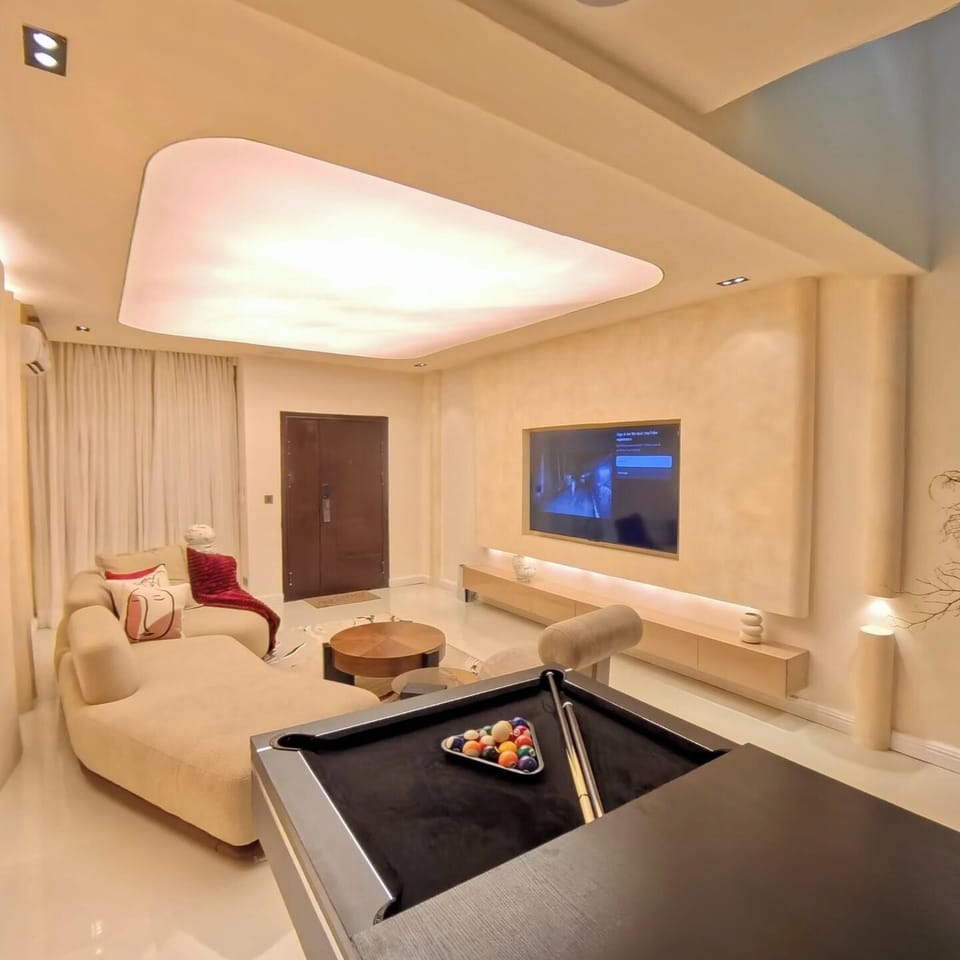 Family Apartment, Balcony, City View | Living area