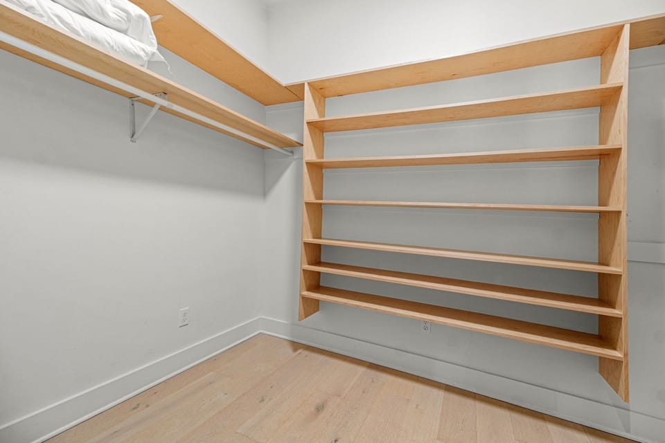 Third Floor- Bedroom 1 Closet