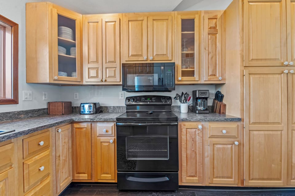 OSL10: Ohana Sunrise | Top Level Kitchen