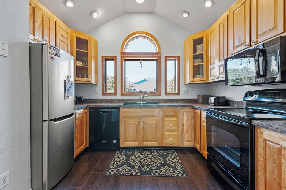 OSL10: Ohana Sunrise | Top Level Kitchen
