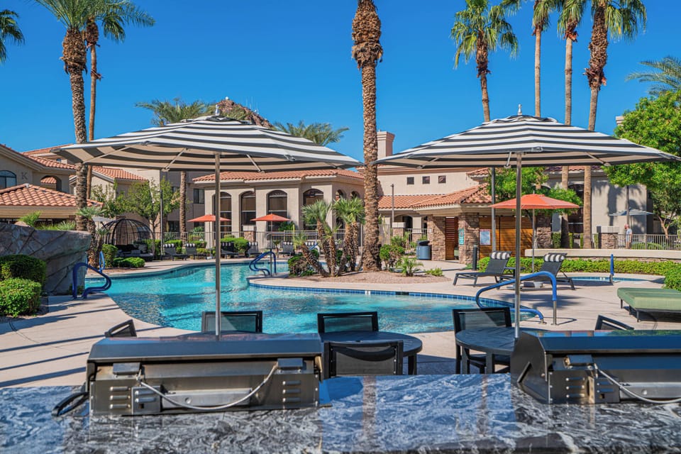 Comfort Apartment | Pool | Outdoor pool