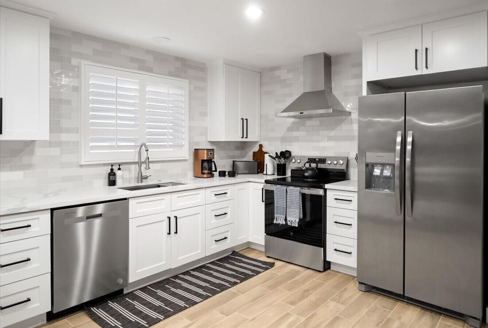 Bright White Kitchen | Stainless Steel & Clean Lines