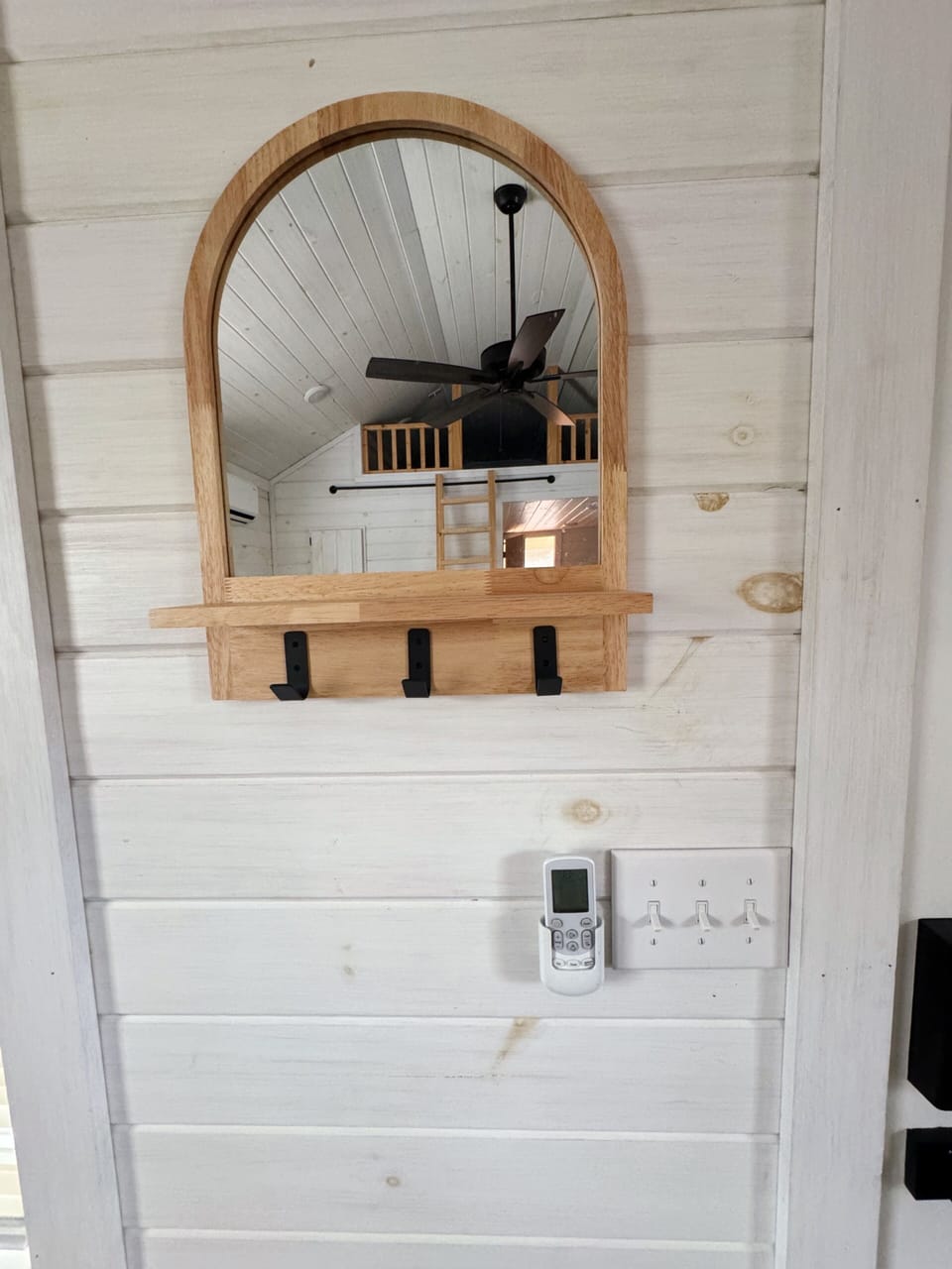 Key and coat rack