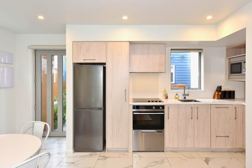 5 257 Armagh St (15) - Edited