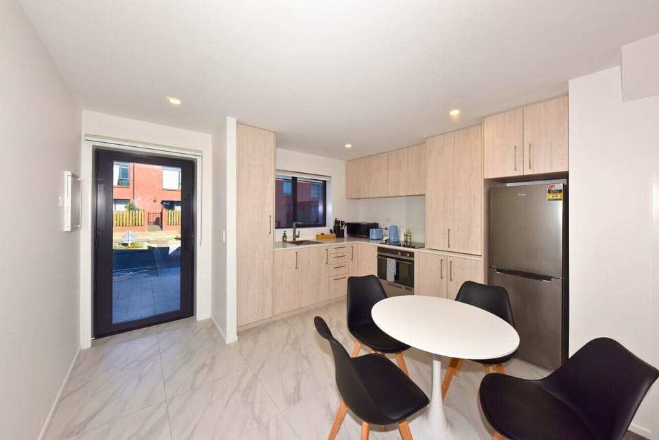185 Hereford St (5) - Edited (1)