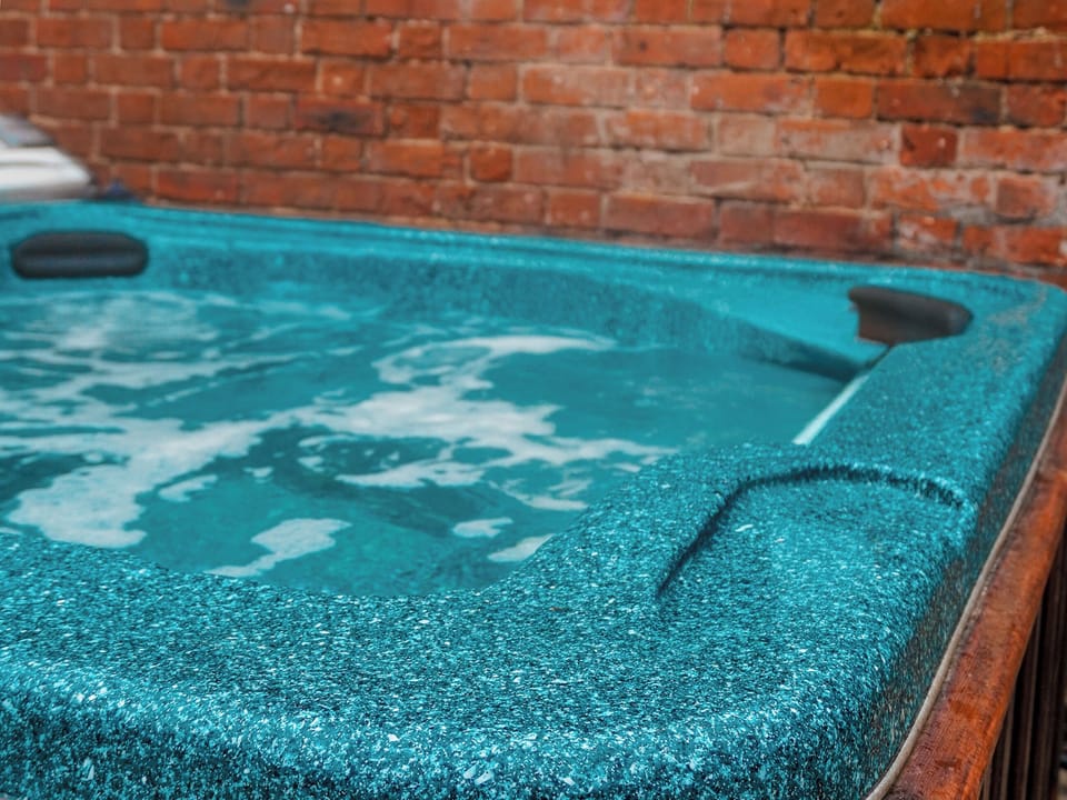Hot tub | Corbetts Lodge Cottage, Swaffham