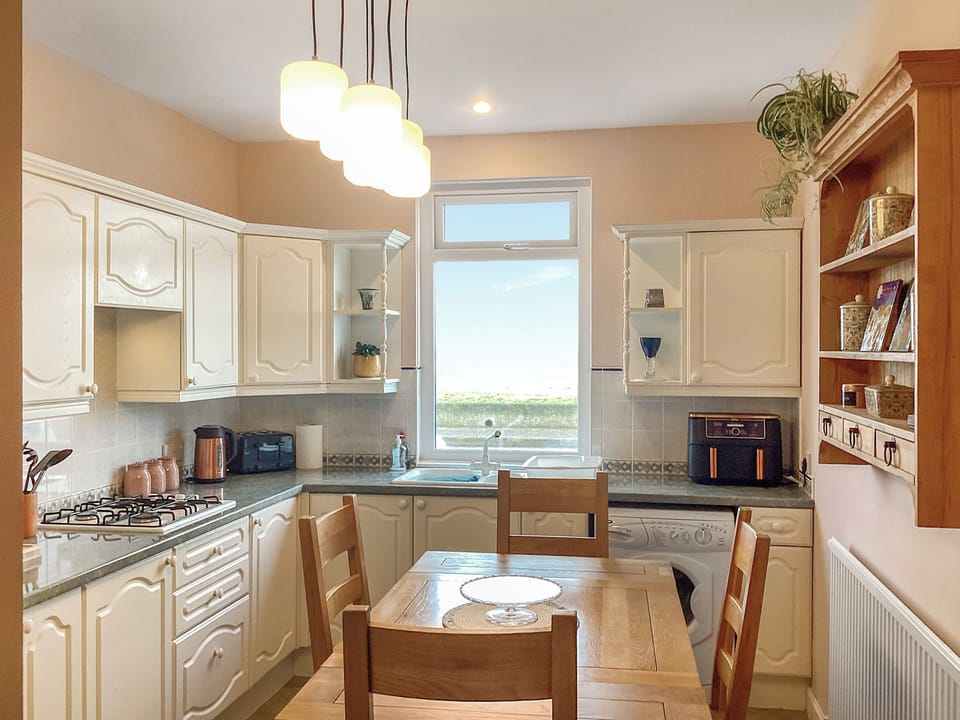 Kitchen/diner | Seaspray, Cullen, near Buckie