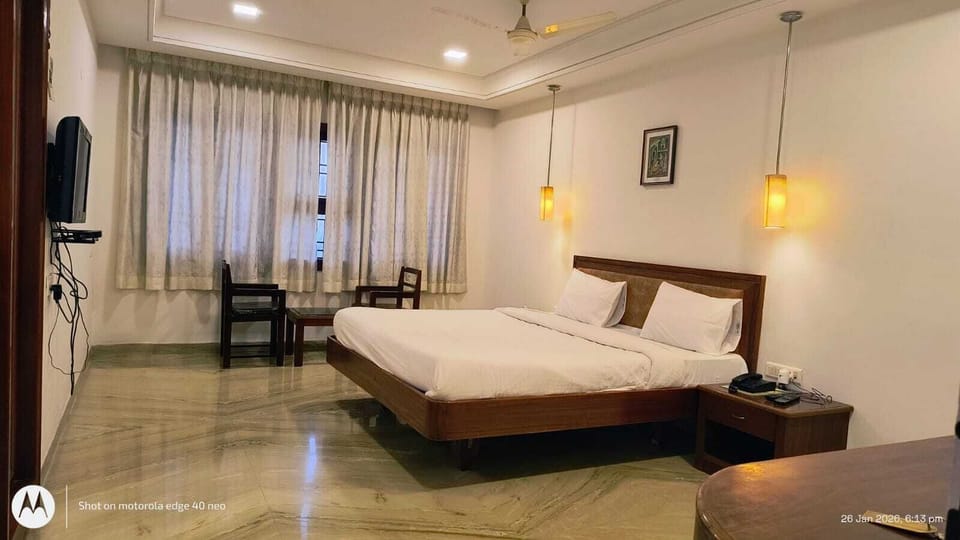 Standard Double Room | Desk, soundproofing, free WiFi