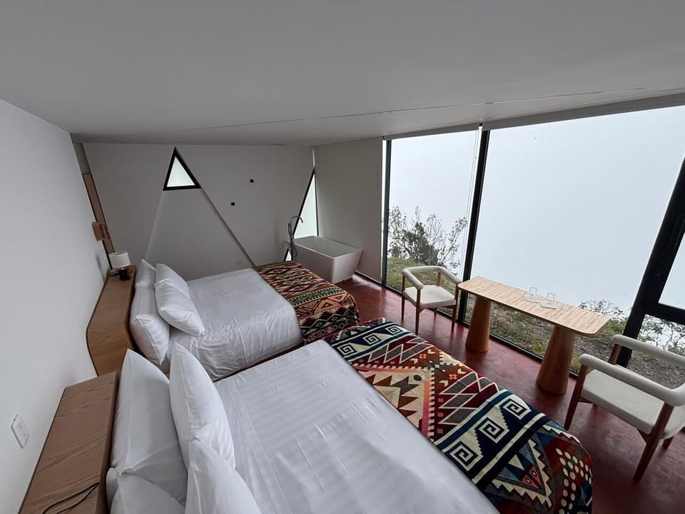 Junior Suite, Mountain View | Soundproofing, WiFi (free)