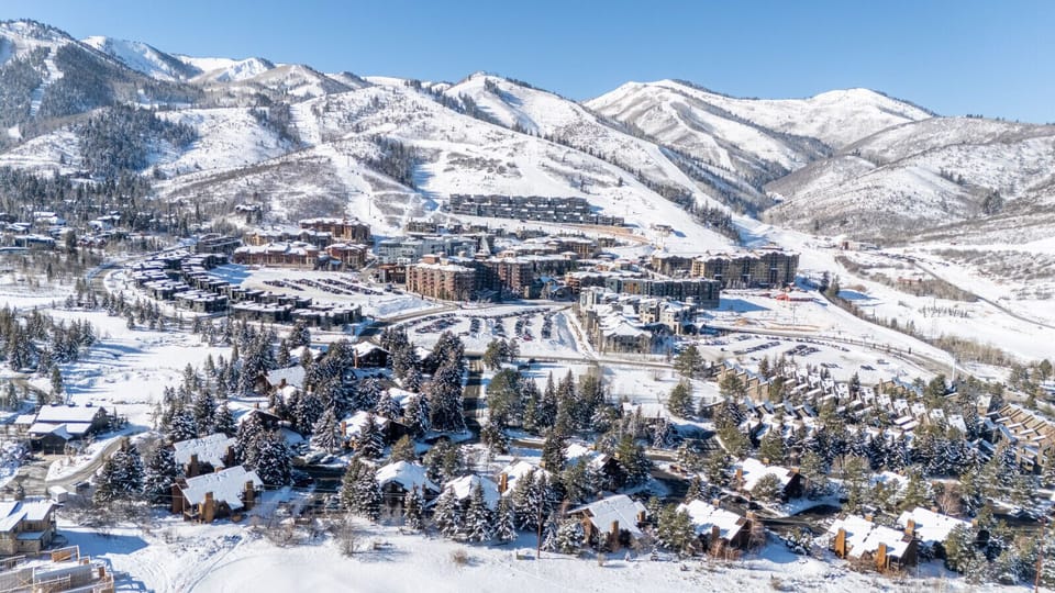 Skiing